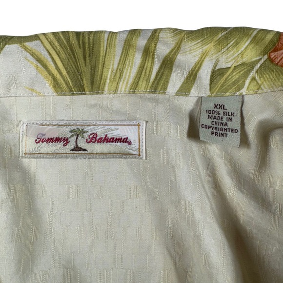 Tommy Bahama Mens XXL 100% Silk Tropical Floral Short Sleeve Hawaiian Shirt - Picture 3 of 8